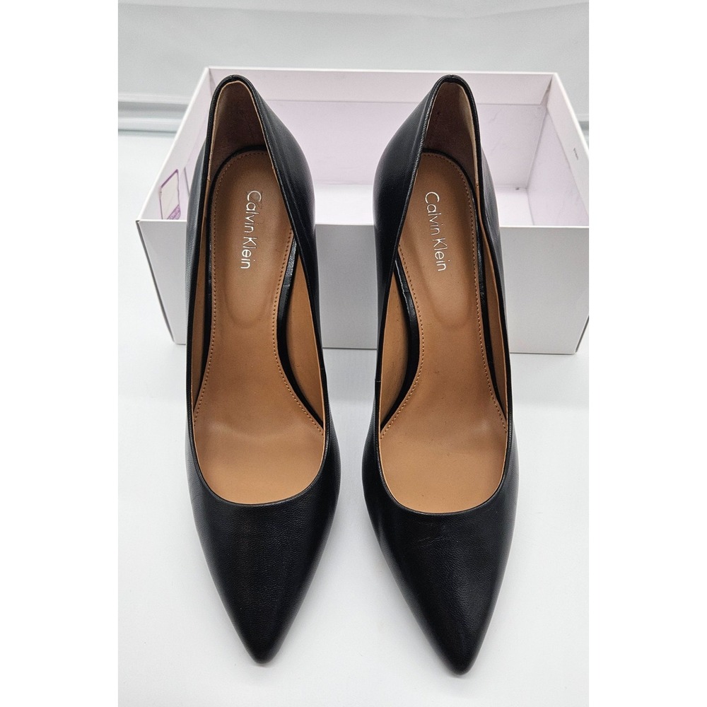 Calvin Klein Gayle Kid Skin Black Leather Pointed Toe Pumps 7.5 M 34E7121-BLK